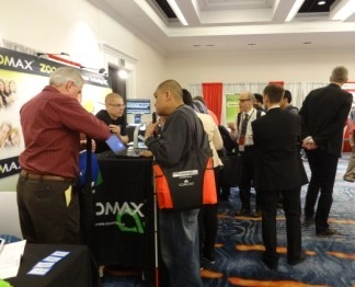 csun 2014 exhibition visitors win zoomax products