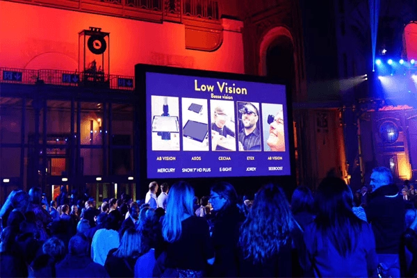 zoomax snow 7 hd plus in silmo paris award ceremony