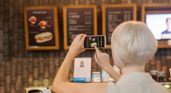 zoomax m5 handheld video magnifier distance viewing while shopping