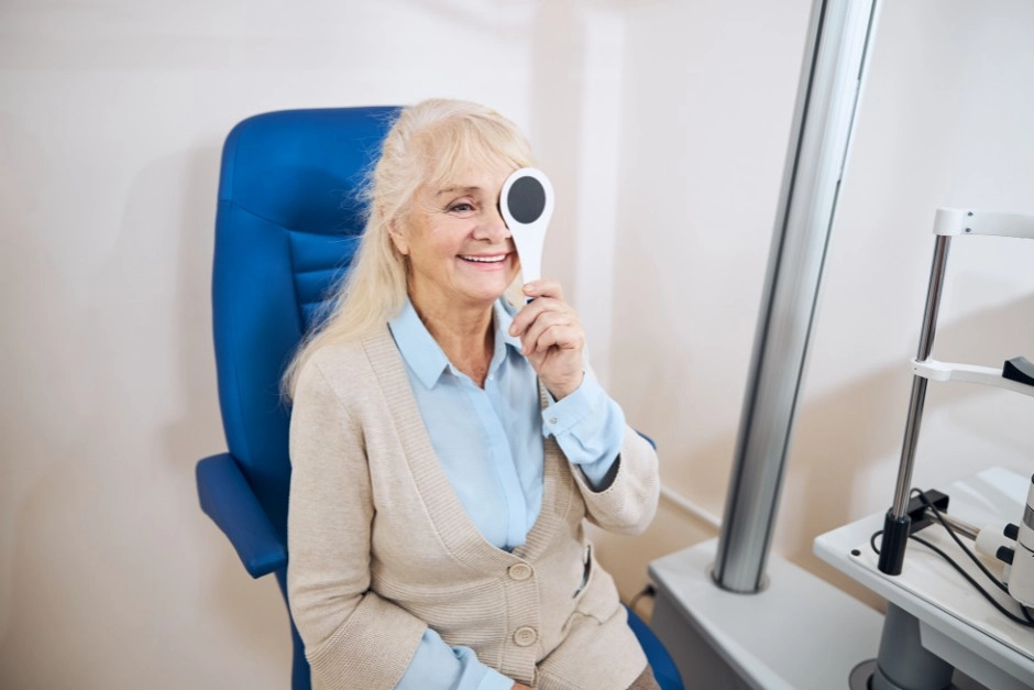 eye chart test for visual acuity