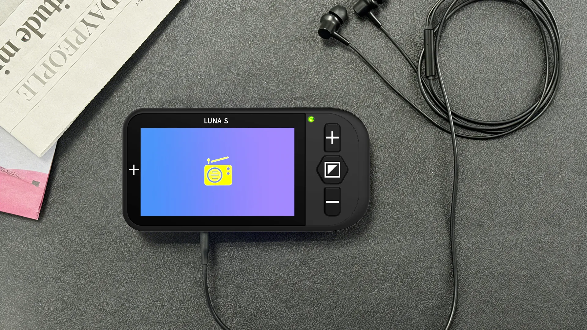 Luna S Built-In Radio for Leisure Time Enjoyment