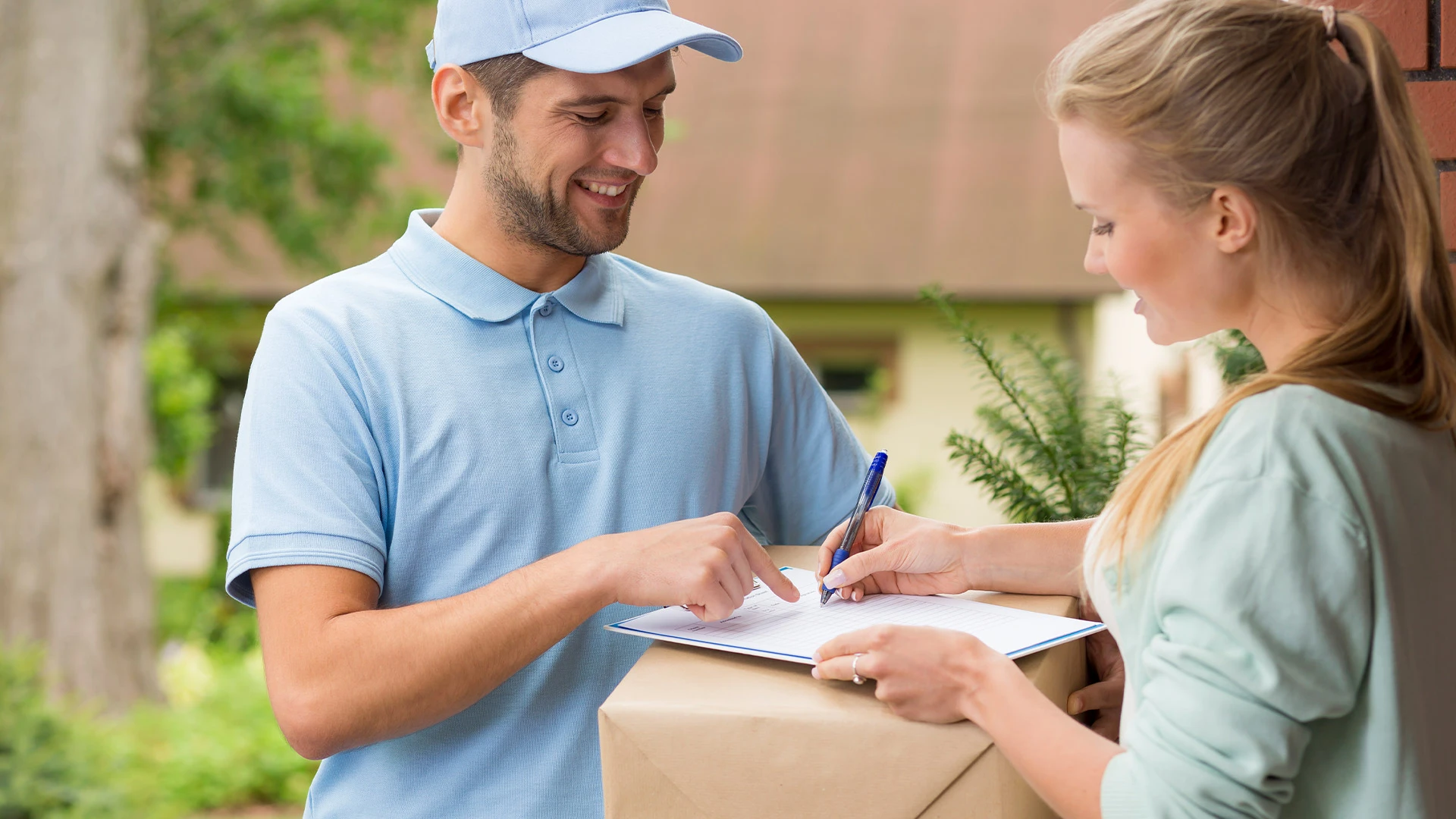 zoomax（usa）provides local shipping for low vision aids