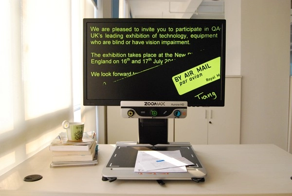 video magnifier aurora hd