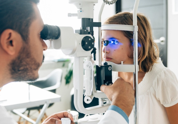 optic nerve colobomas